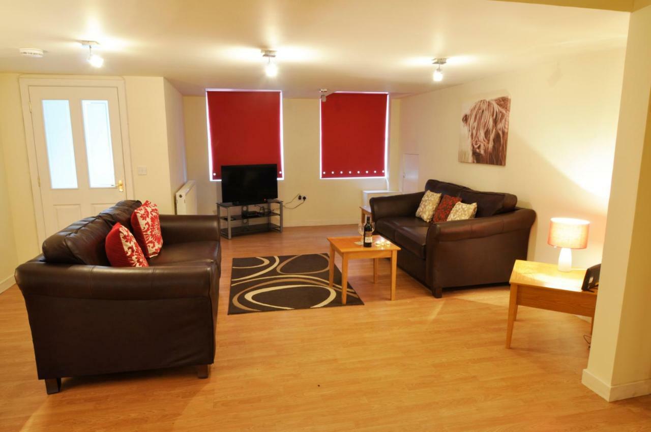 Dufftown Square Apartment Exterior photo